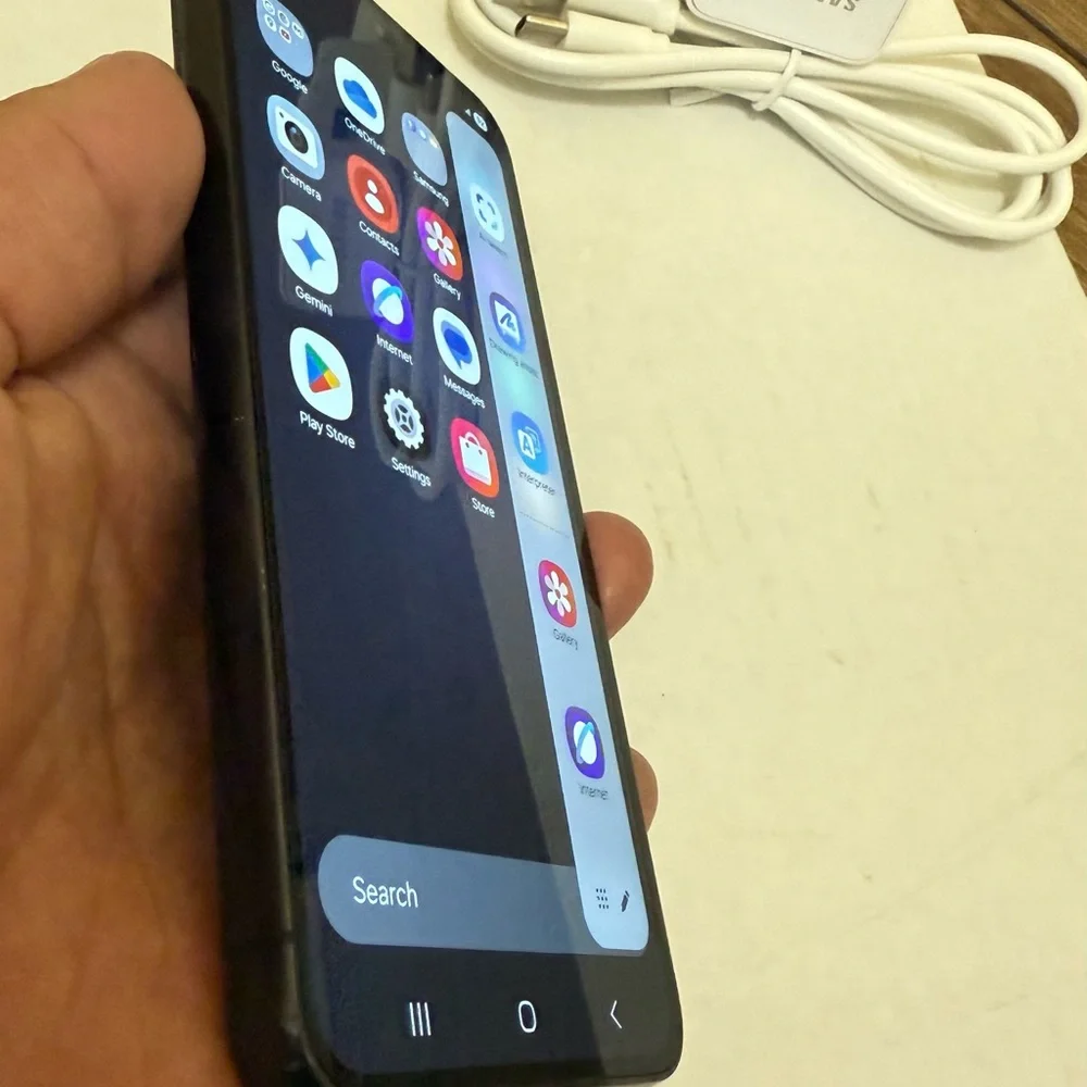 Samsung Galaxy S23 128GB unlocked for any company